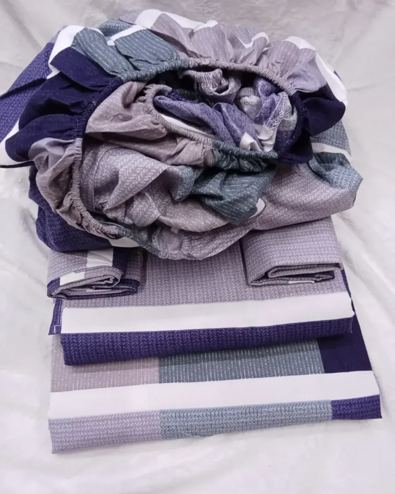 Luxurious Cotton King-Size Bedsheet Set - Image 5