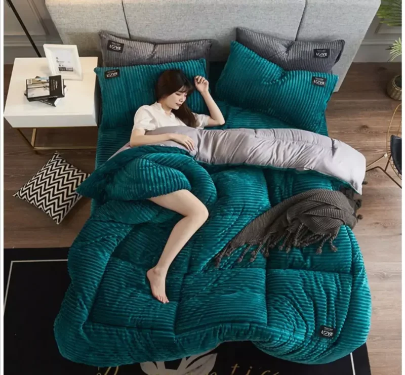 Velvet Duvet Set (TC and  WEAVERBIRD) - Image 7